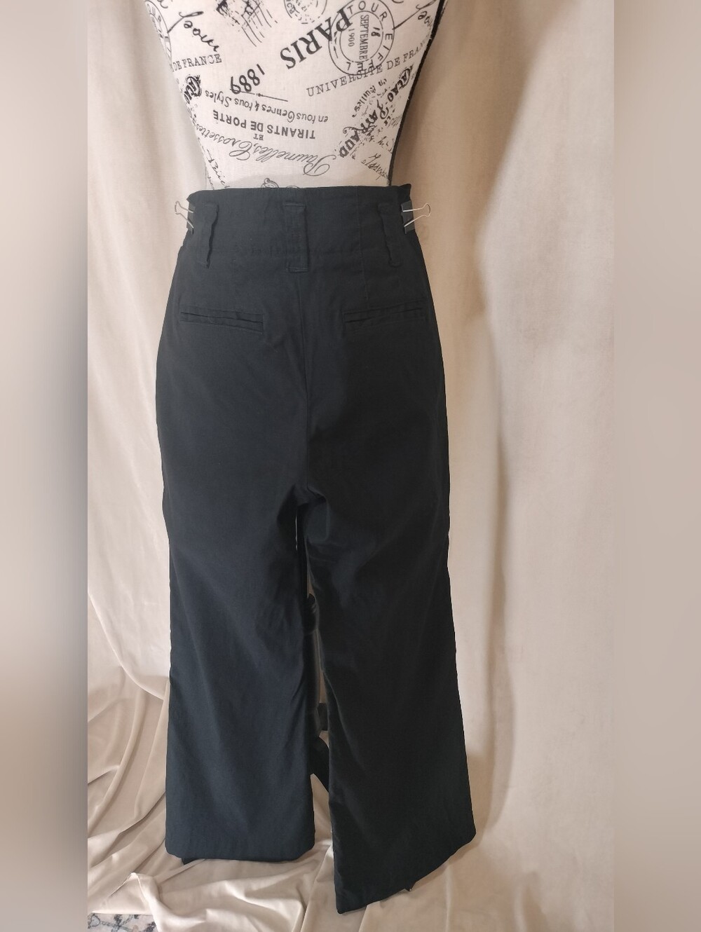 EUC! Maeve by Anthropologie Women's Black Wide Leg Jeans. Size 4 - Picture 2 of 6
